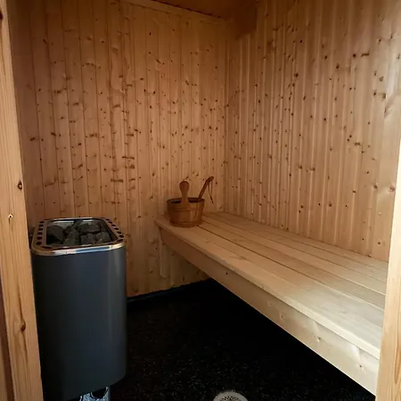 Apparent With 2 Bedrooms For Rent *